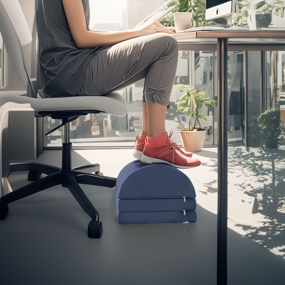 Adjustable Under Desk Footrest